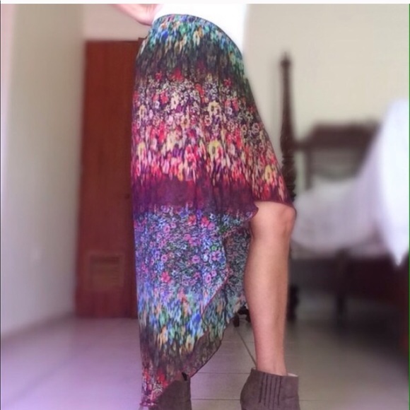 Multi Colored High Low Skirt - Picture 3 of 6